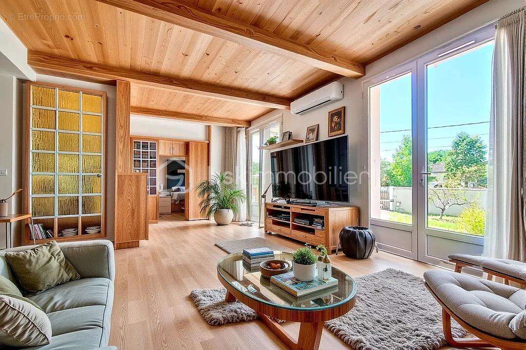 MAISON avec sous-sol total et piscine - photo 4