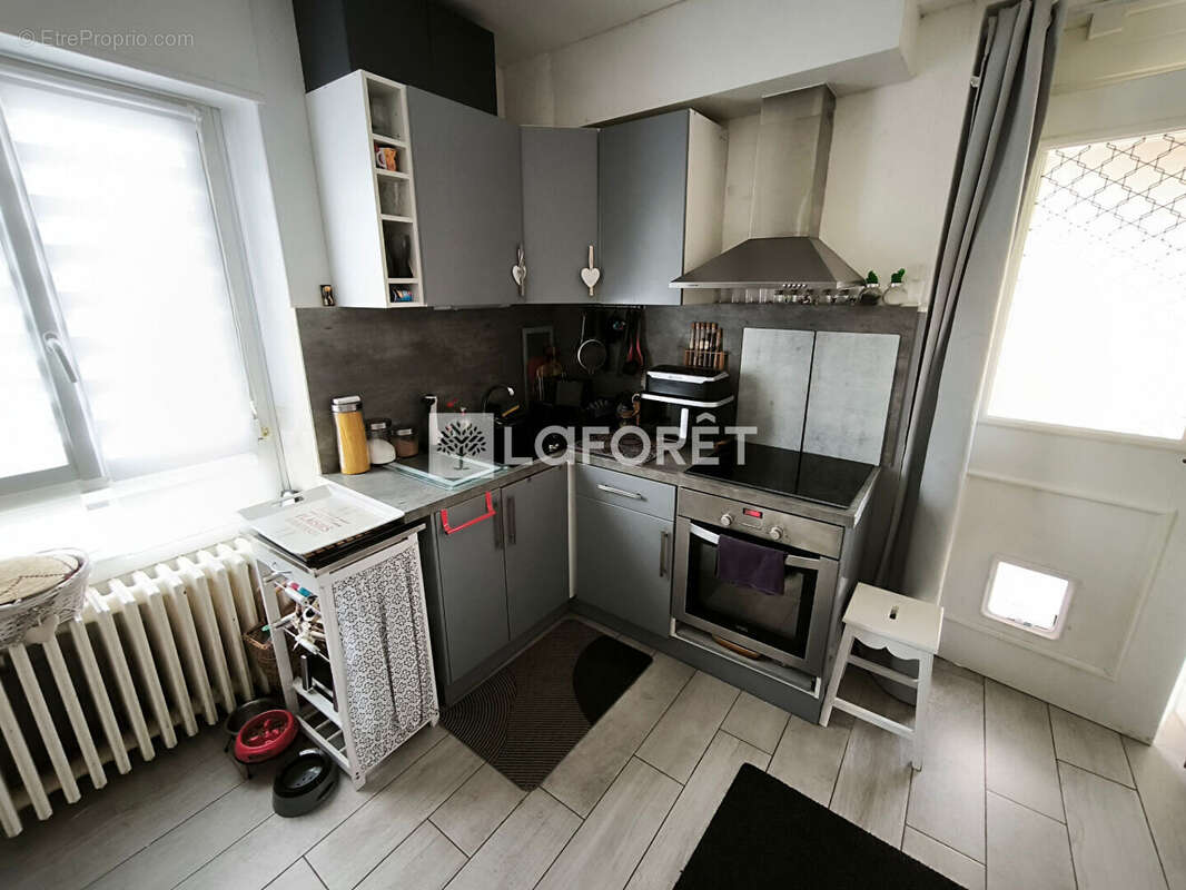 Maison à FOLLAINVILLE-DENNEMONT