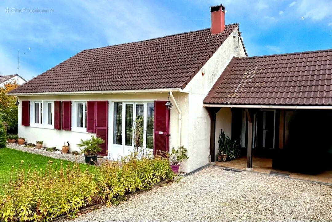 Maison à SAINT-GERMAIN-SUR-MORIN