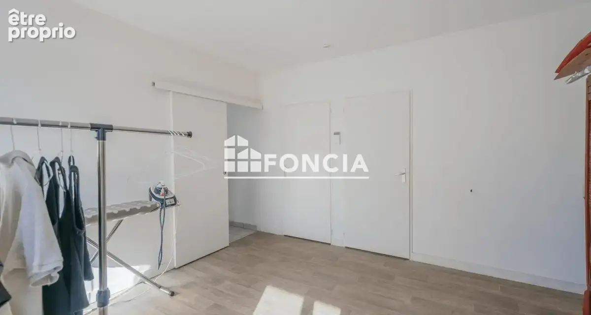 Local commercial + appartement T3 – 138 m² – Centre-ville Firminy - photo 11