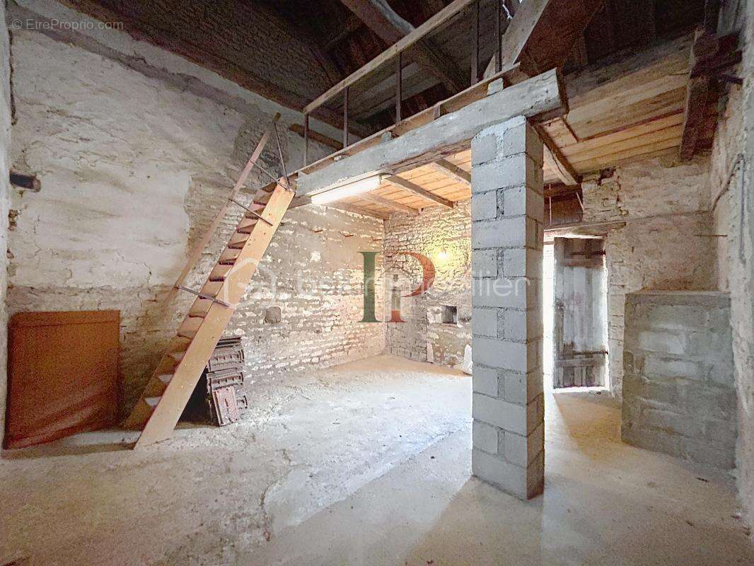 Maison à Argentenay avec terrain de 726 m² - photo 15
