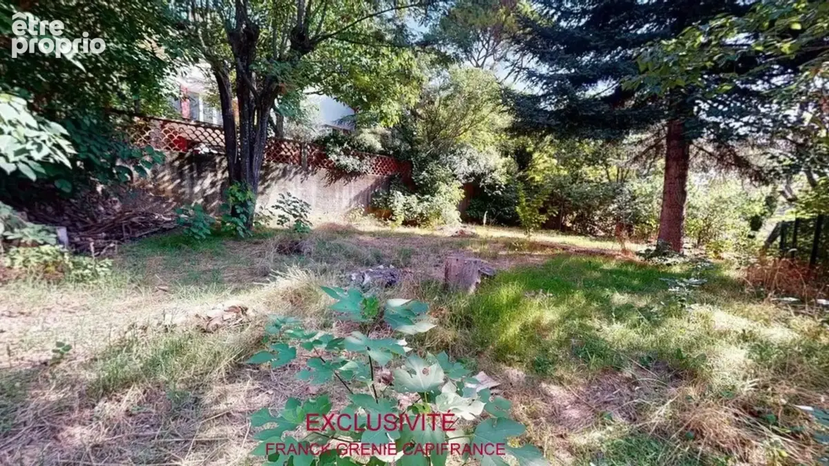 Tourves – maison à rénover 151 m² – 5 chambres – garage 60 m² – terrain 1 210 m² – panneaux solaires - photo 20
