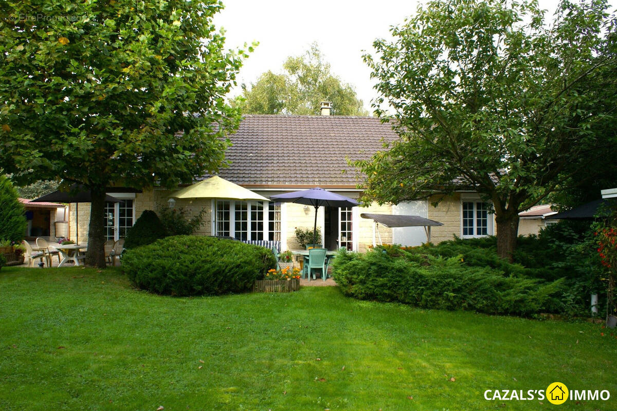 Maison à CELY
