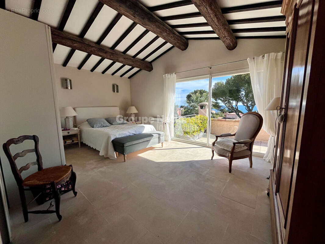 Maison à CARRY-LE-ROUET