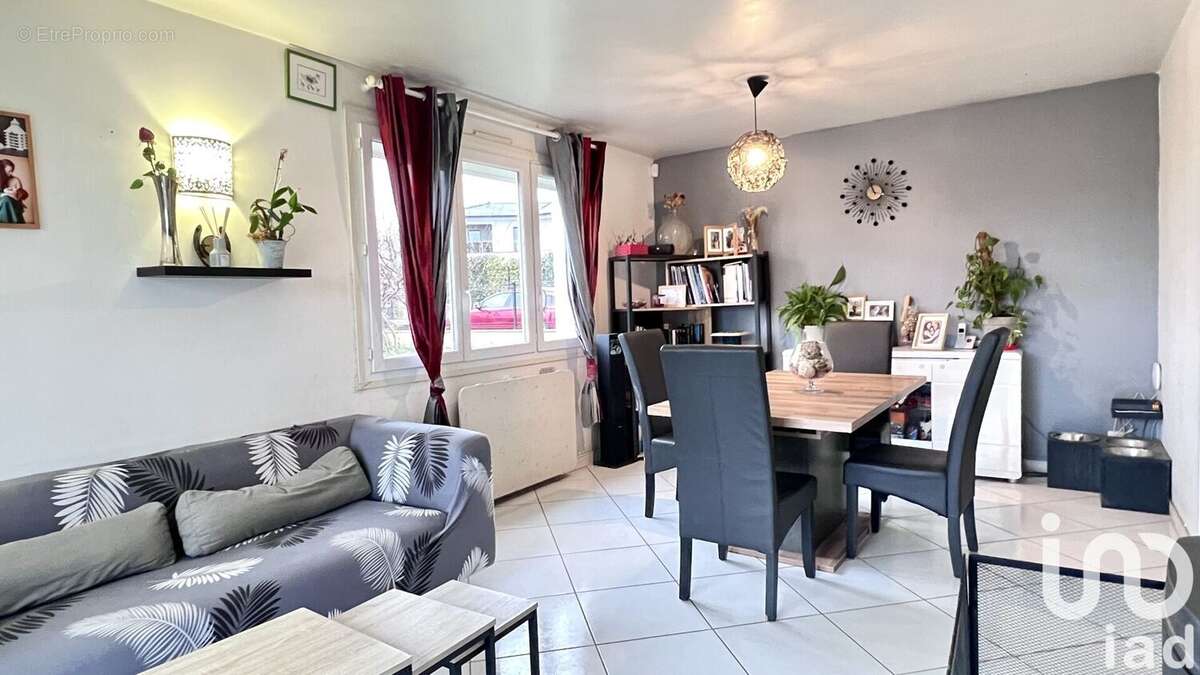 Maison 128 m² à Chene-En-Semine  - photo 2
