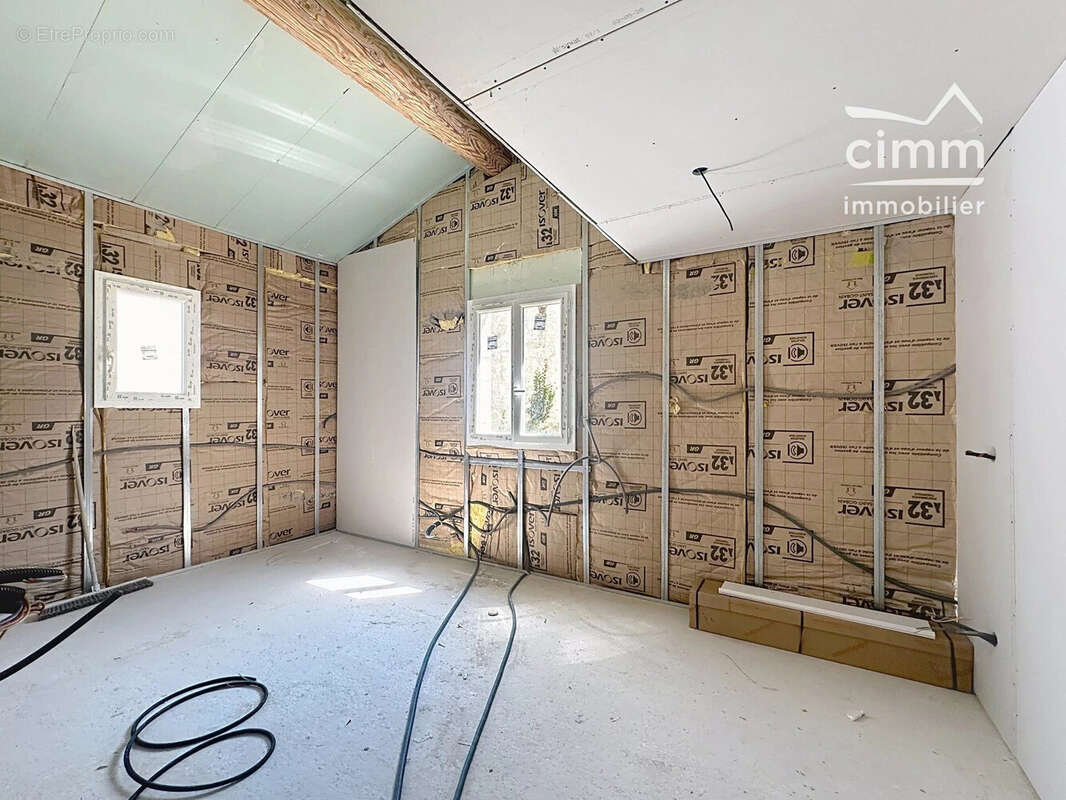 Maison 120 m² à Malemort-Du-Comtat  - photo 5