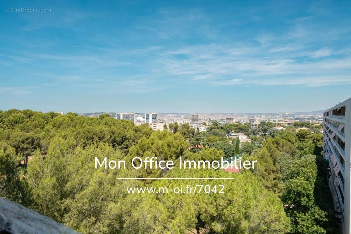 Appartement à MARSEILLE-9E