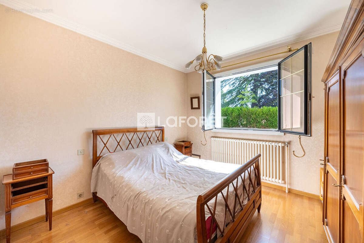 Maison Conflans Sainte Honorine 4 pièce(s) 101 m2 - photo 10