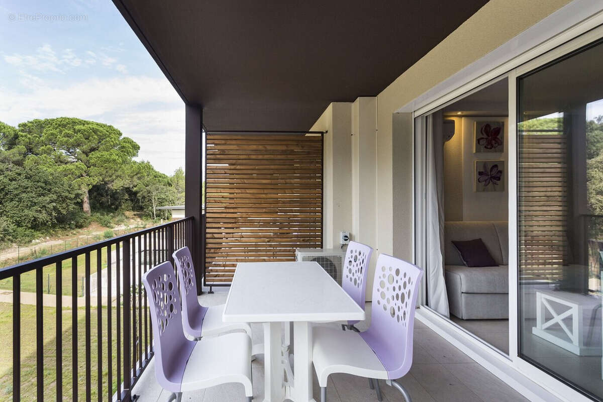 Appartement à REMOULINS