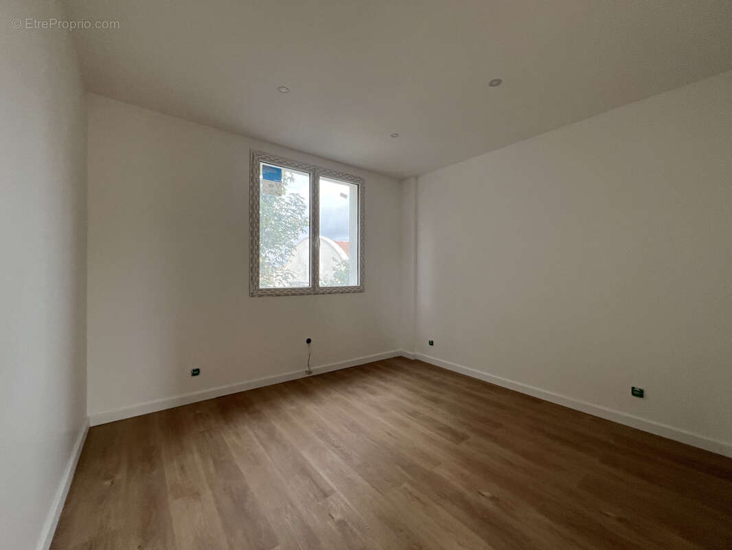 Maison à CARRIERES-SUR-SEINE