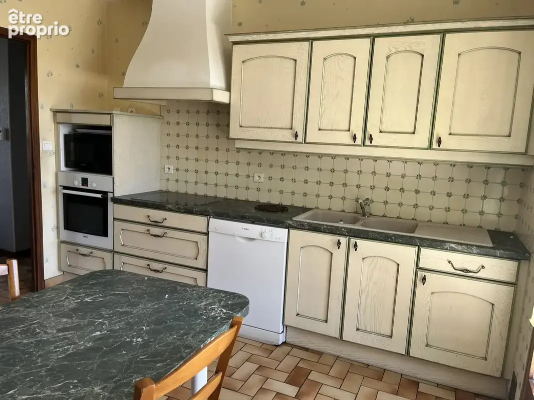 Maison 141 m² à Tavaux  - photo 5