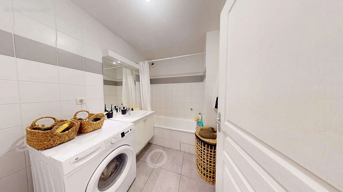 Appartement à GIERES