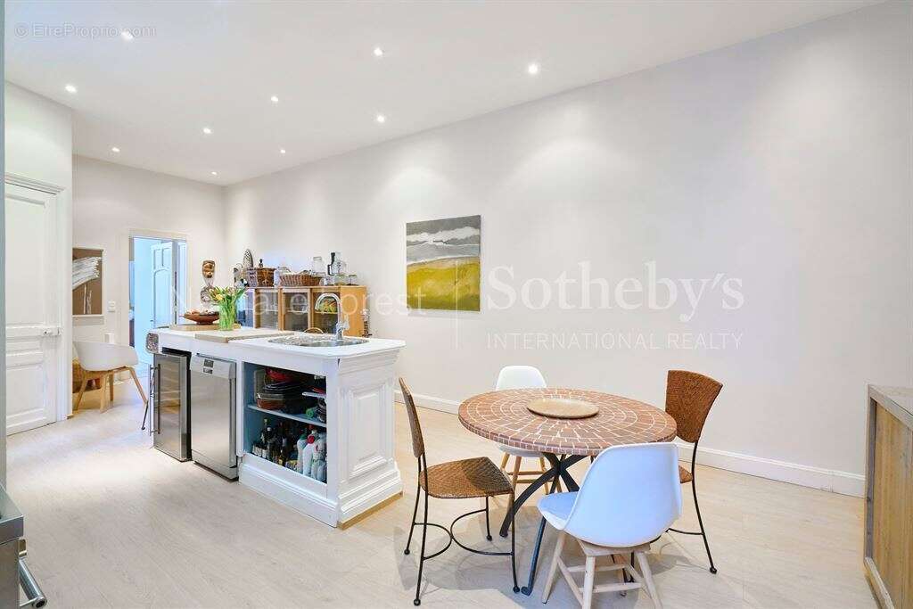 Appartement à LA MADELEINE