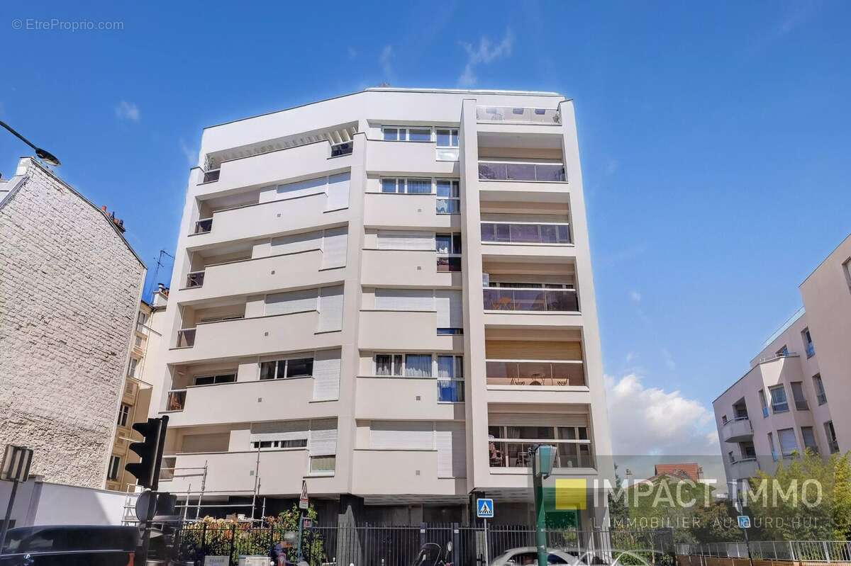 Appartement à ASNIERES-SUR-SEINE