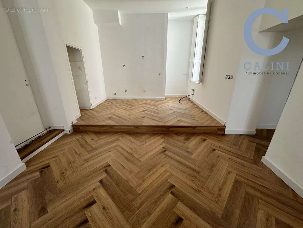 Appartement à NIMES