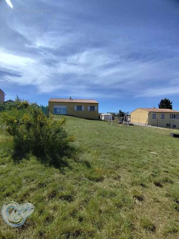 Maison de plain-pied 100 m² REVEST DU BION 04 - photo 13