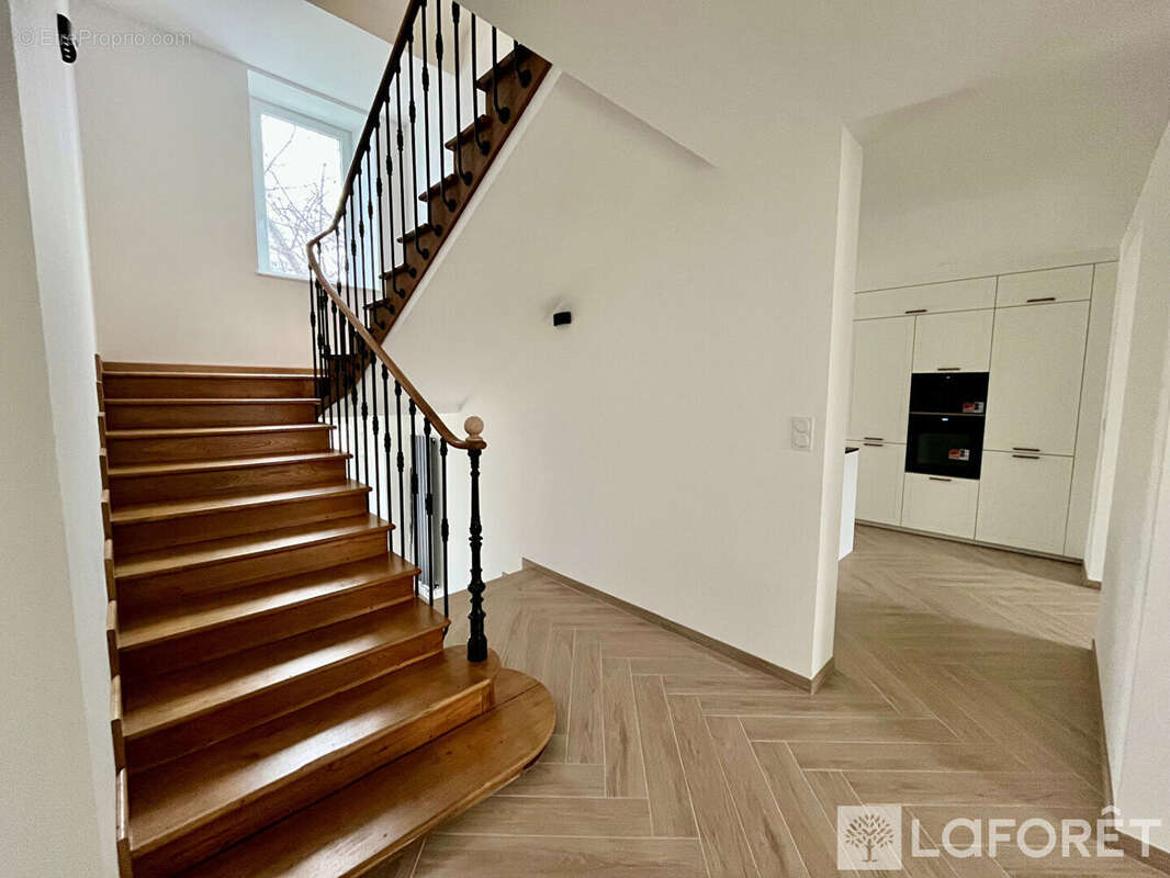 Maison à THAON-LES-VOSGES