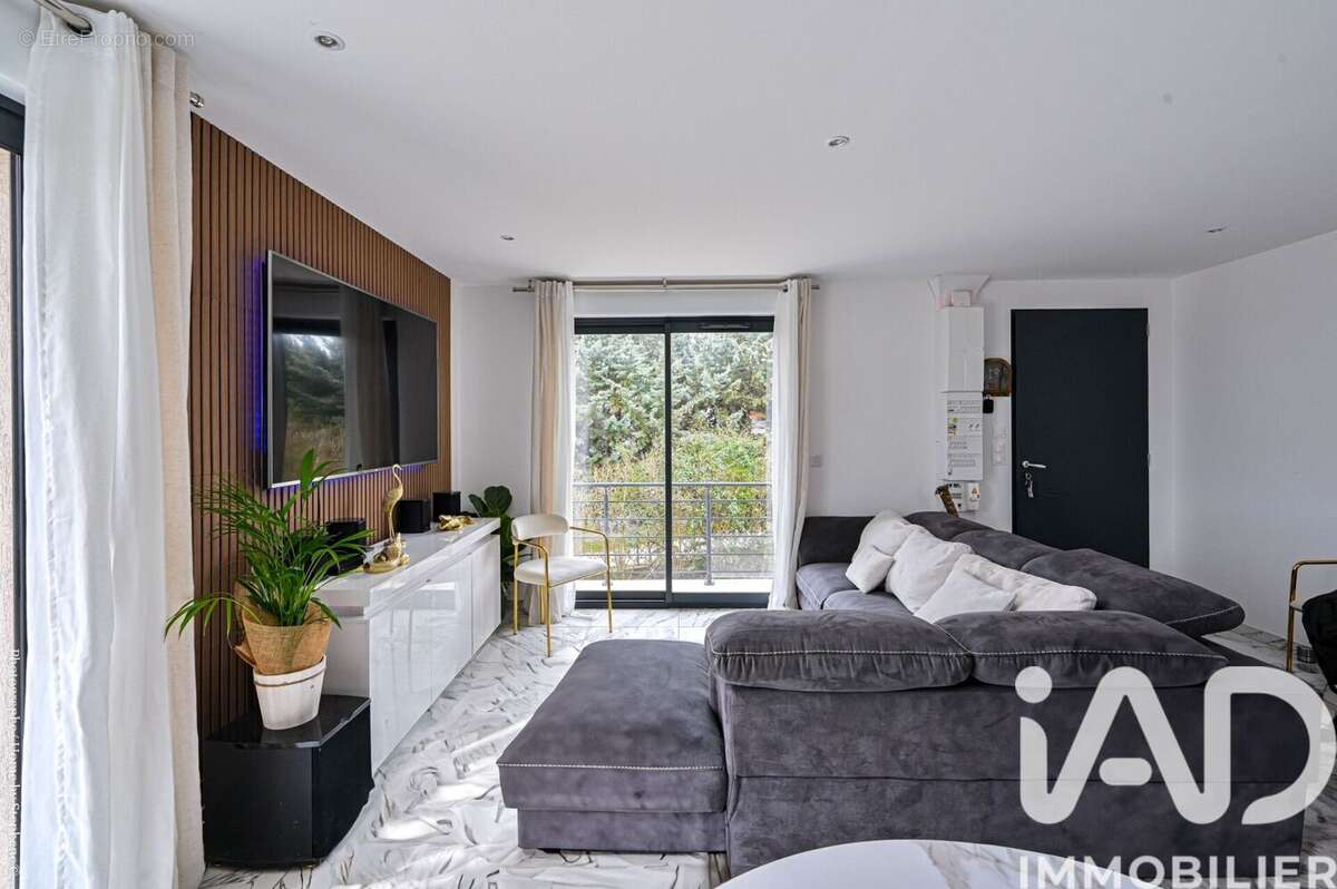 Photo 5 - Maison à PLAN-D'AUPS-SAINTE-BAUME