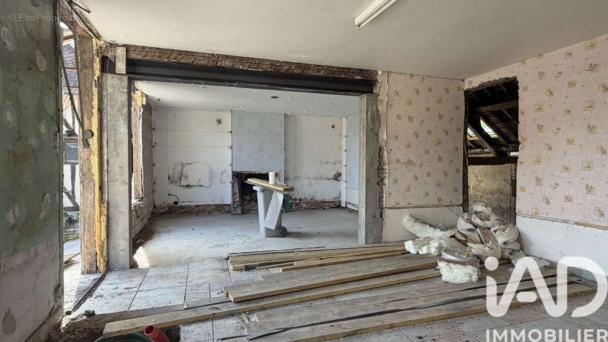 Photo 4