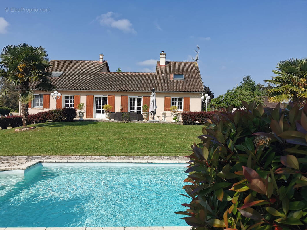 Maison à SAINT-JULIEN-SUR-CHER