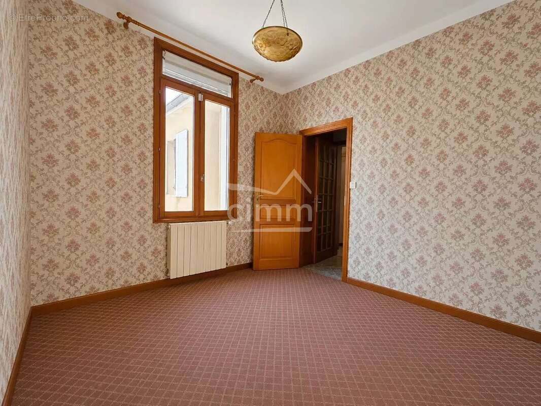 Château-Arnoux-Saint-Auban — Belle maison de 105 m² alliant confort et tranquillité - photo 9