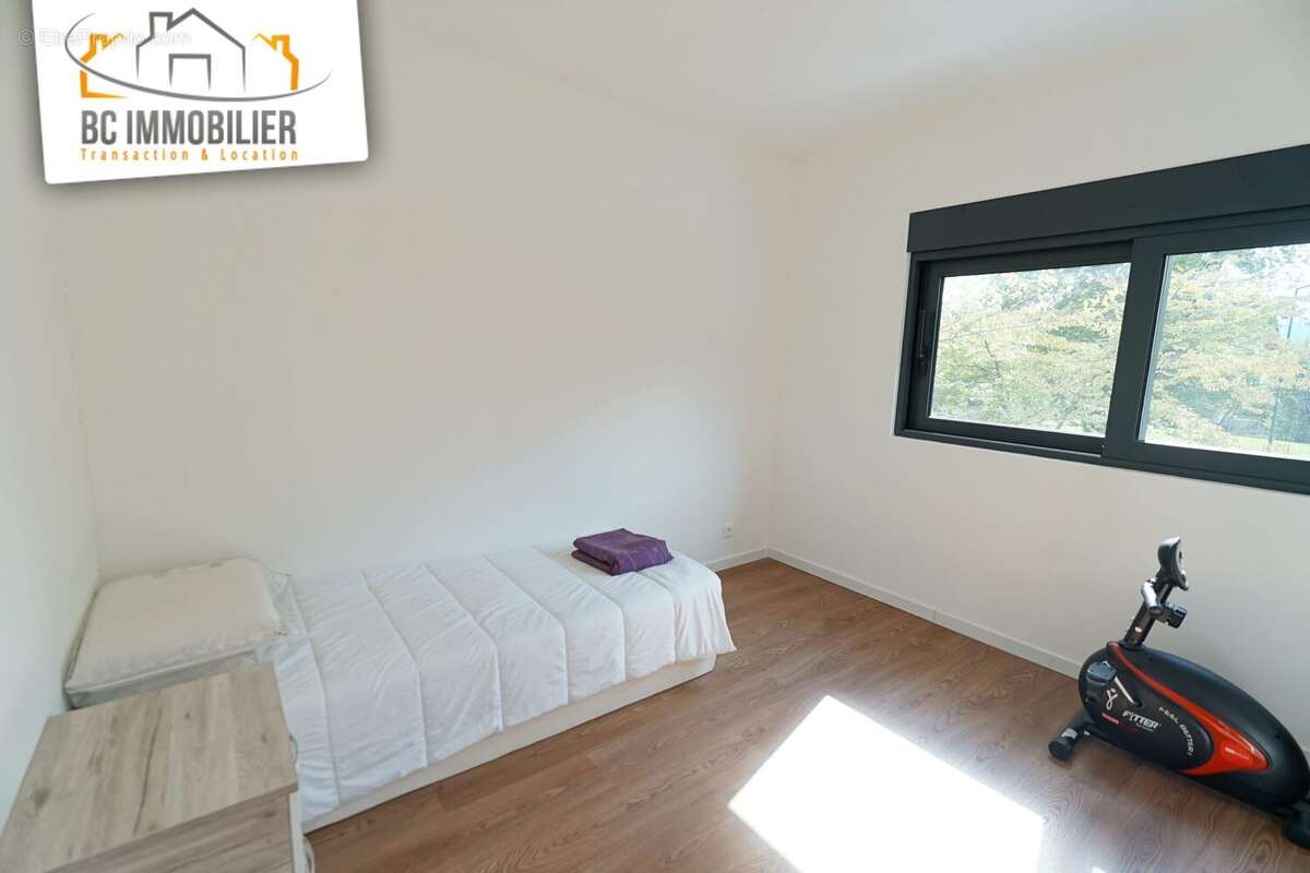 Maison à PREVESSIN-MOENS