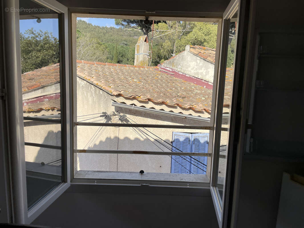 Appartement à SIX-FOURS-LES-PLAGES