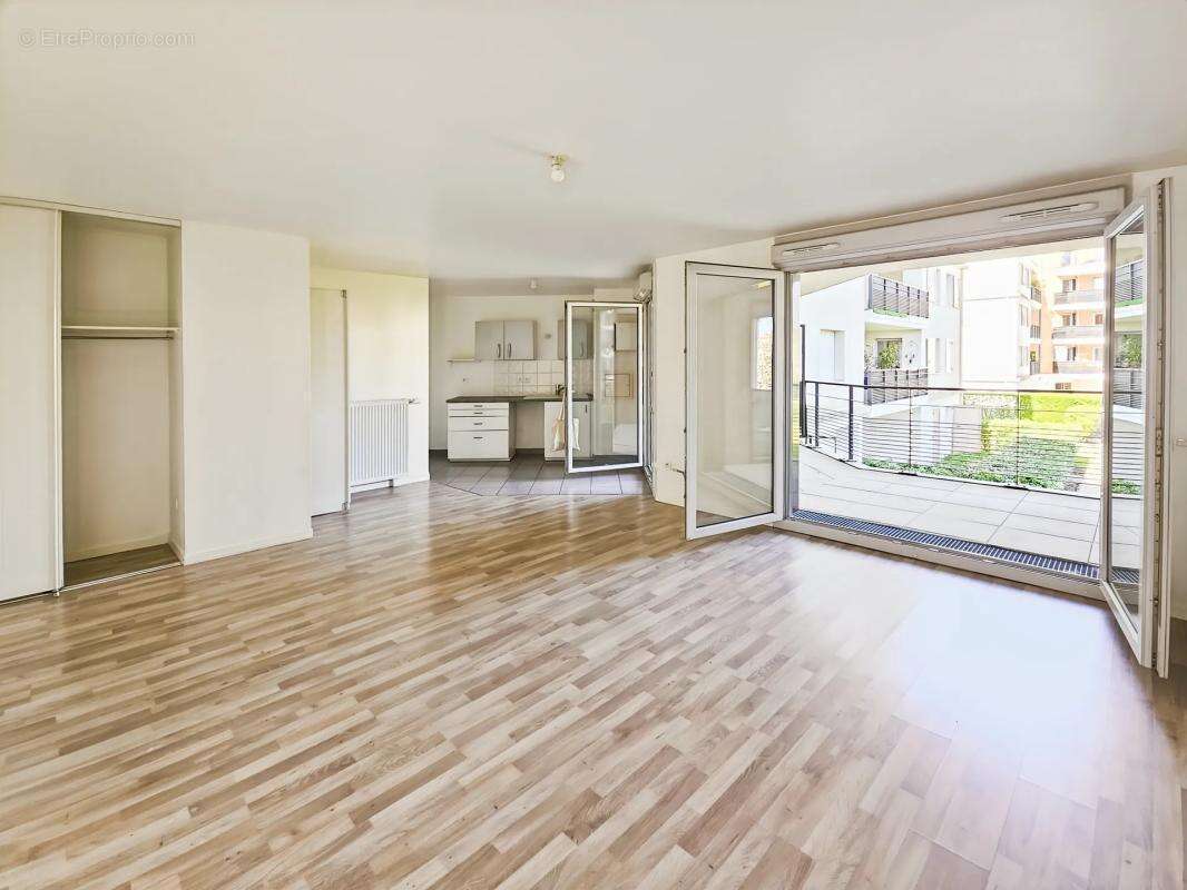 Appartement à GUYANCOURT