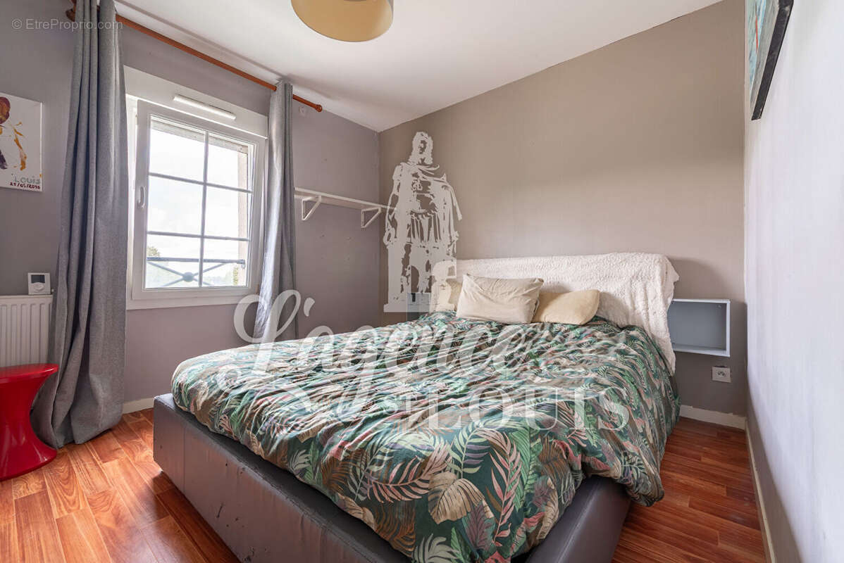 Maison à LAIZE-LA-VILLE