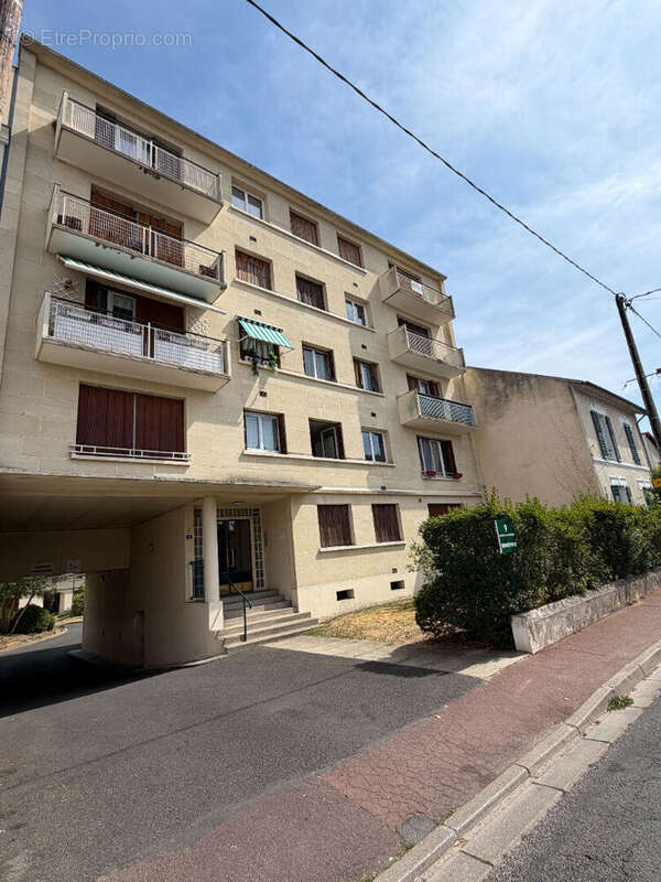 Appartement Maisons Laffitte 1 pièce(s) 40 m2 - photo 6