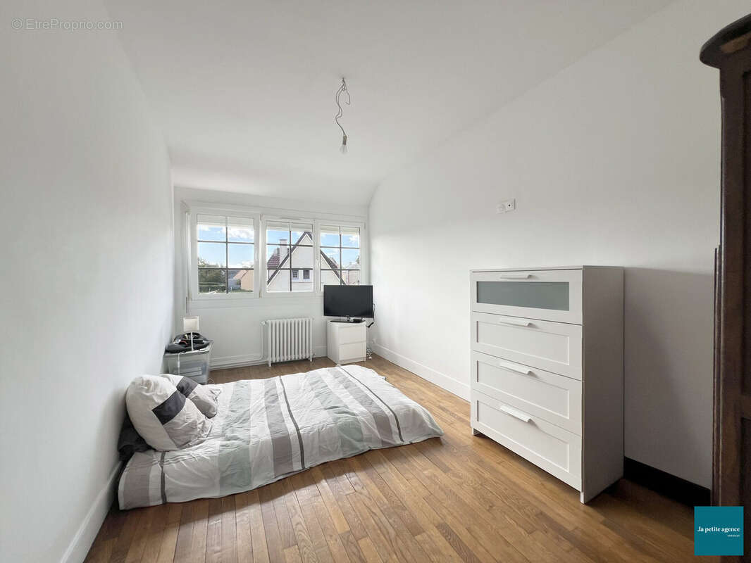 Maison à SAINT-SYLVAIN