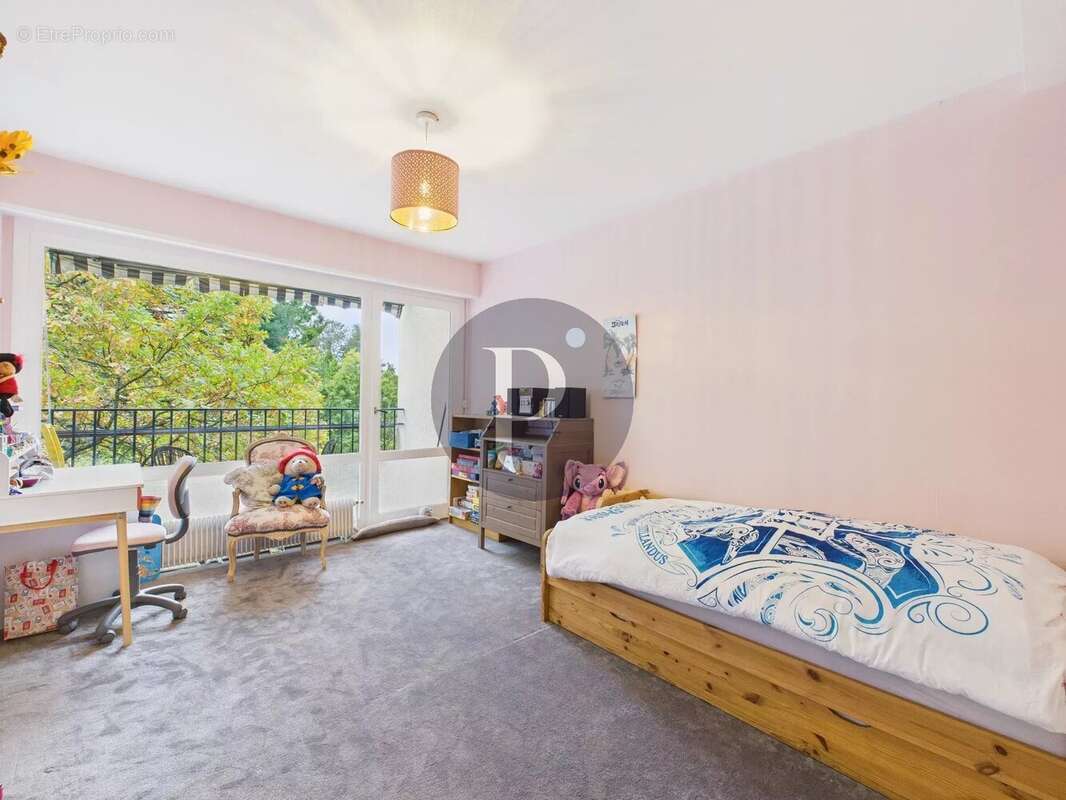 Appartement à CHATENAY-MALABRY