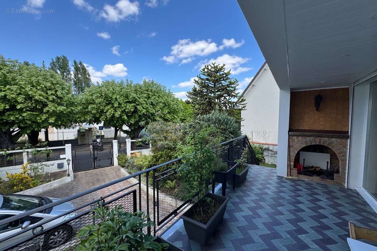 Maison à JOINVILLE-LE-PONT