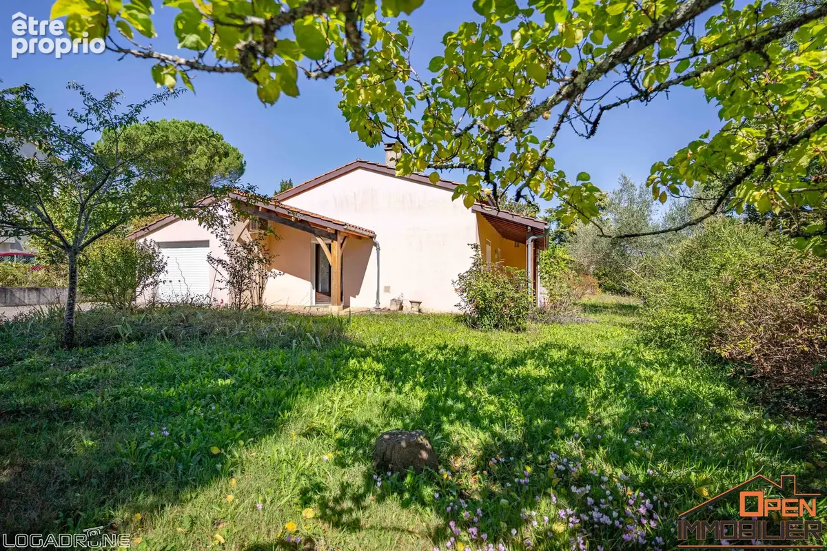 Appartement 130 m² à Foulayronnes  - photo 242