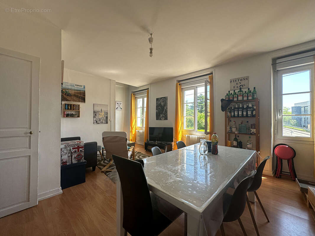 Appartement  Angers 4 pièce(s) 65 m2 - photo 3