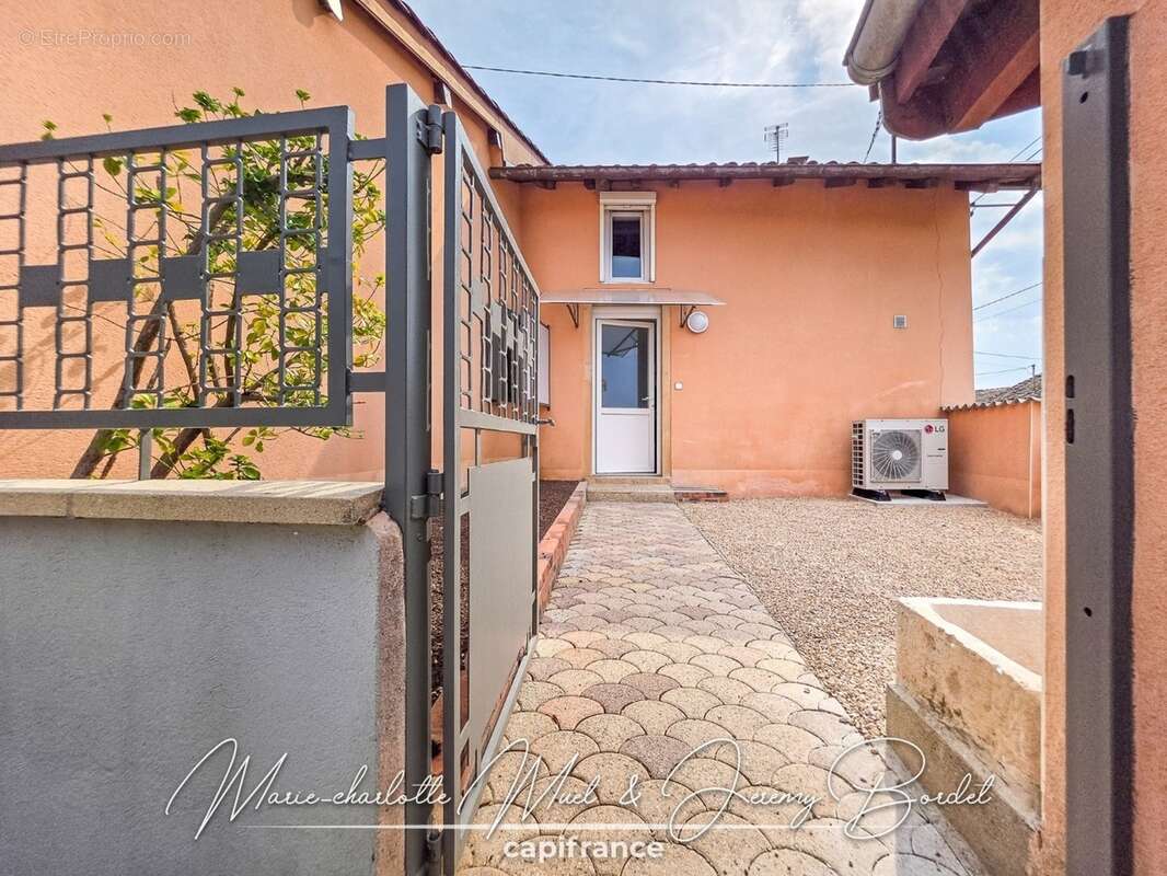 Maison 2 chambres avec garage et cave - photo 2