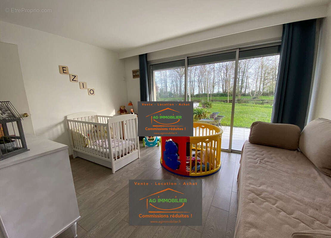 Maison à SAINT-MEEN-LE-GRAND