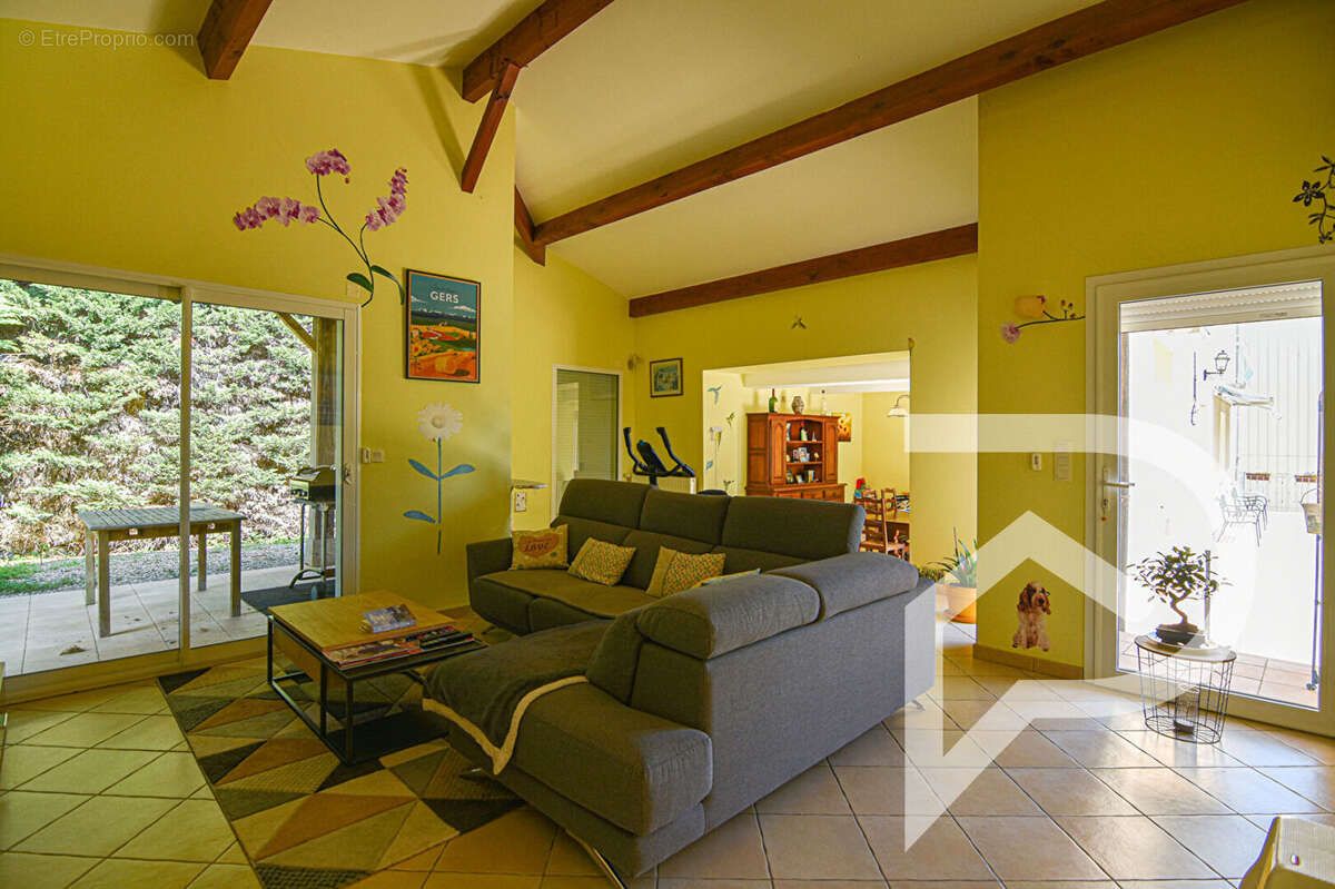 Maison à MONTESTRUC-SUR-GERS