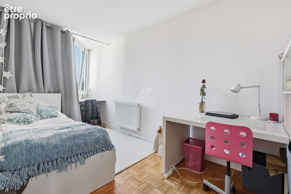 Appartement Saint Germain En Laye 5 pièce(s) 91.79 m2 - photo 6