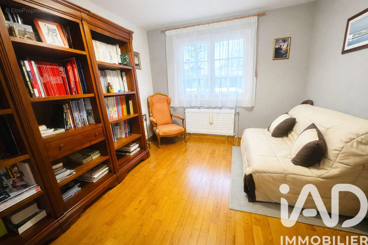 Photo 5 - Maison à LE HAILLAN