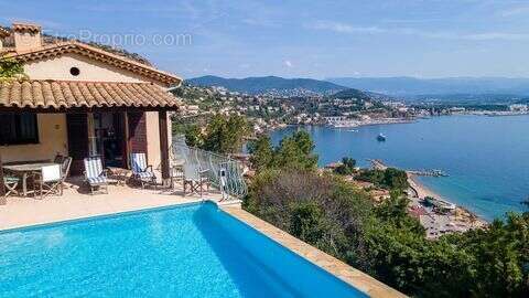 Maison 200 m² à Theoule-Sur-Mer  - photo 3