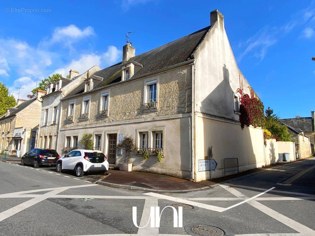 Maison à BRETTEVILLE-L'ORGUEILLEUSE