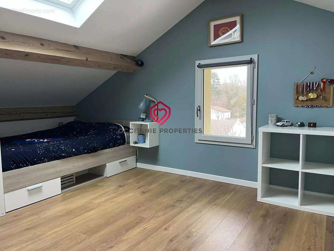 Maison à BELVEZE-DU-RAZES