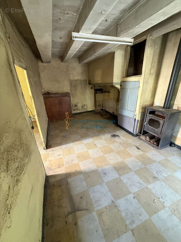 Maison 34 m² à Cessenon-Sur-Orb  - photo 7