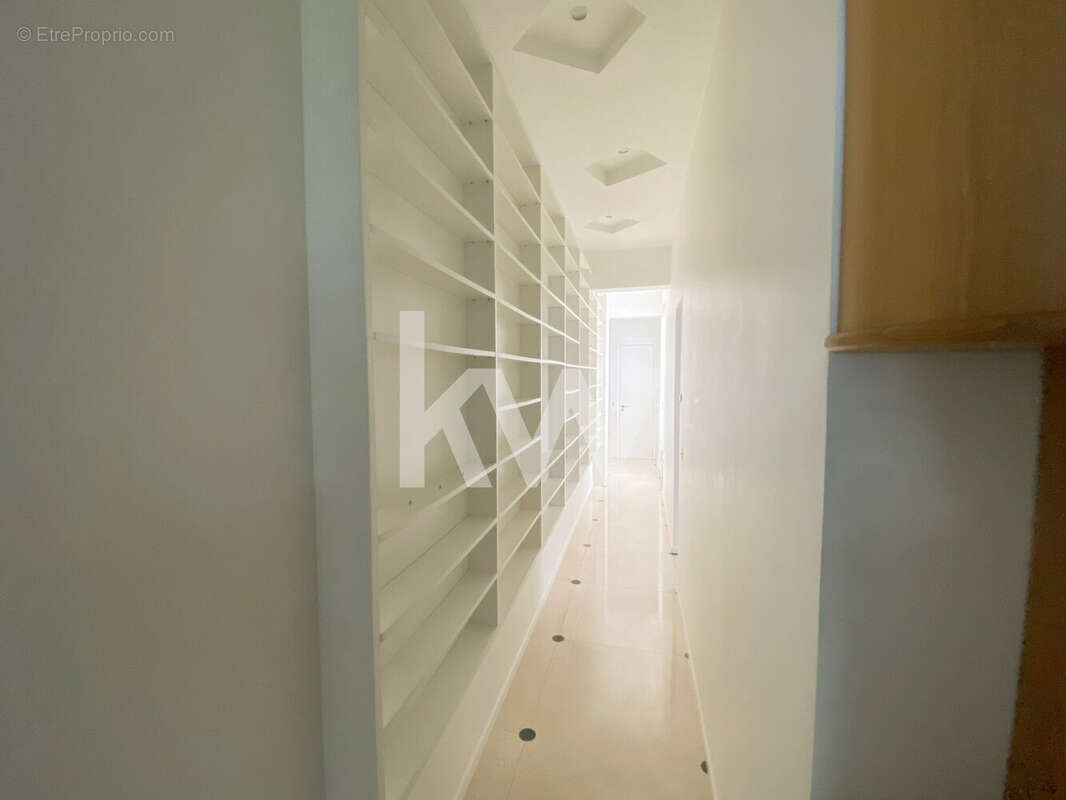 Appartement 198 m² à Paris-17e  - photo 8