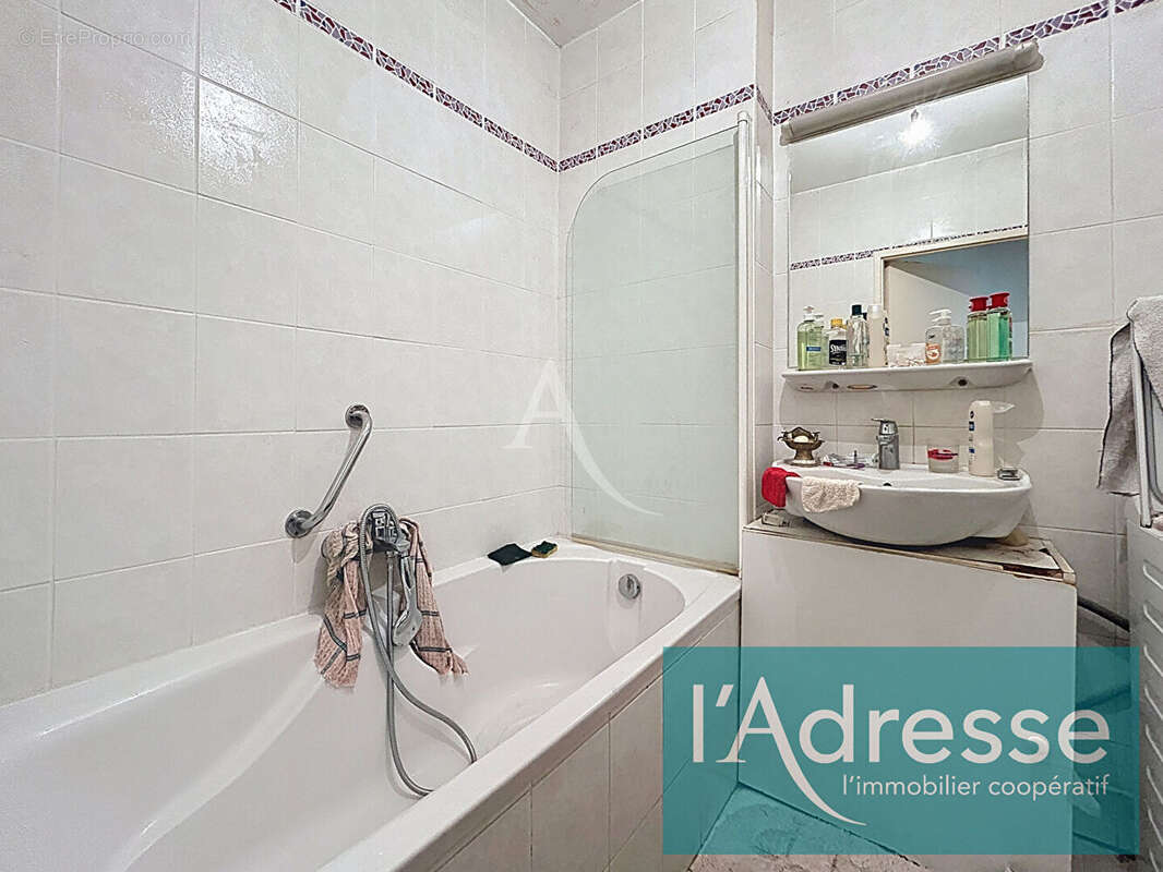 Appartement loué Metz - 75 m2 - 3 chambres - 2 balcons - Parking - photo 9