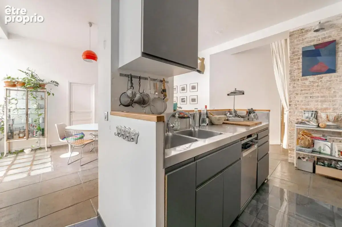 Paris 9 - loft d'exception sous verriere avec commercialite - photo 5