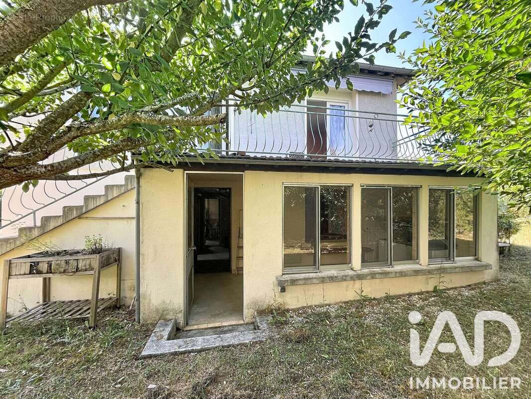Maison 115 m² à Chatel-Censoir  - photo 3