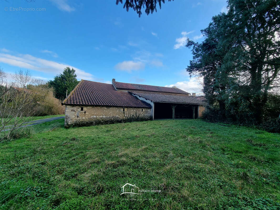 Maison à VASLES