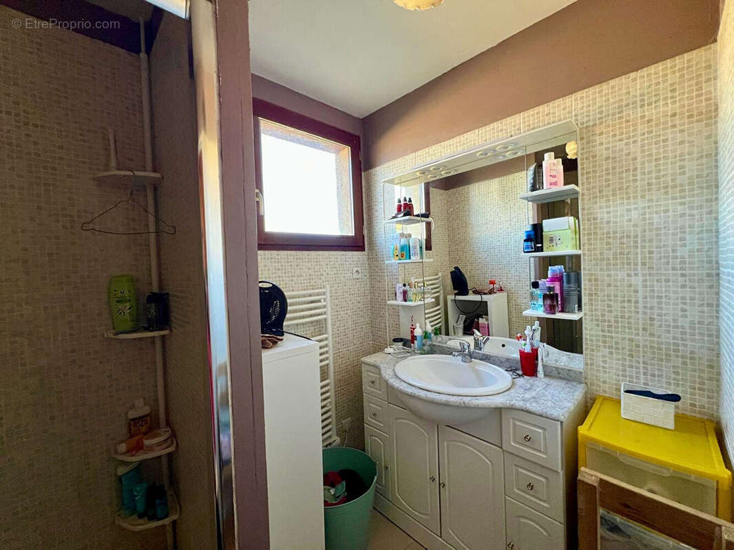 Maison à SAINT-SAUVANT